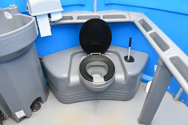 Portable Toilet Options We Offer in Philippi, WV